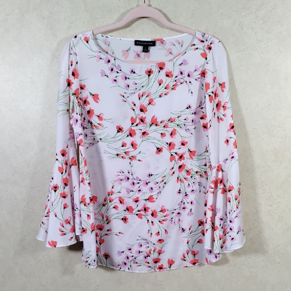 H161 Banana Republic pink & melon floral print bell sleeve blouse S